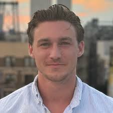 Alex Hackworth's Instagram, Twitter & Facebook