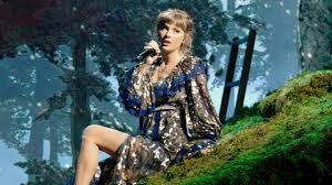 The ownership of those masters then changed hands several times and, after failing to reach a deal, swift decided to simply rerecord the albums. Taylor Swift Shares Fearless Taylor S Version Tracklist Entertainment Tonight