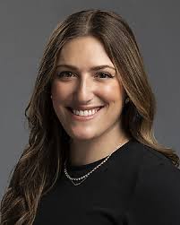 Shelby Snider's Instagram, Twitter & Facebook