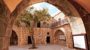 Visit Tabuk Castle, Historical places to visit in Tabuk - Almosafer