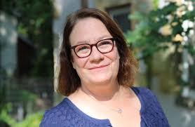 Nancy Scull's Instagram, Twitter & Facebook