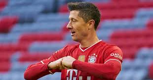 Lewandowski's Journey: From Beginnings to Dominance