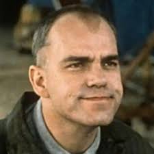 Is alice Maxwell in billy summers and alice Maxwell in cell the same  character or are they related or is it just a same name coincidence?