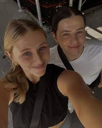 Emileé Edwards (@emilee.a.e) • Instagram photos and videos