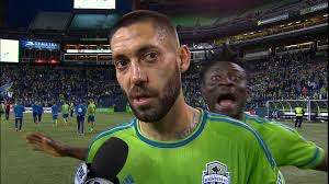 Seattle Sounders FC's Obafemi Martins videobombs Clint Dempsey interview