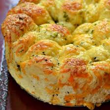She starts with quinoa salad with buttery roast vegetables, then serves cheesy cauliflower soup with chunks of gooey jalapeno cheese bread. Cheddar Pull Apart Bread Small Town Woman