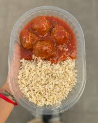 Albóndigas en salsa