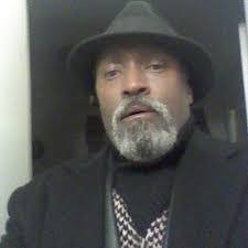 Loren Duncan's Instagram, Twitter & Facebook