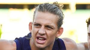 Fremantle champion Nat Fyfe ends speculation and signs new Dockers deal