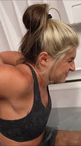 First and last time I’ll ever be trying a ice bath😂. Anyone who knows me,  knows that I hate being cold so this was miserable .