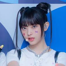 So pretty 🔥 #aespa #æspa #에스파 #Karina #카리나 #MY #마이
