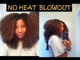 Looking for hairstyle ideas for black women? 9 Creative Natural Hair Blowout Ideas To Straighten Hair With No Heat