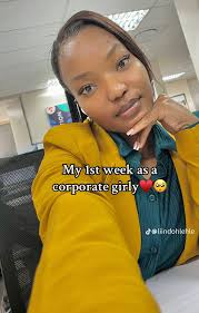 The outfits she wore 1st week as a corporate girly❤️