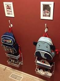 8 Organizational Tips To Get Your Kid S Closet In Shape Organisation De La Chambre Placard D Enfant Et Amenagement Salle De Jeux
