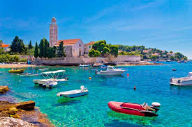 Disfruta de un día increíble al sol en las playas más bonitas de croacia. Te Llevamos A Las Mejores Playas De Croacia Playas De Croacia