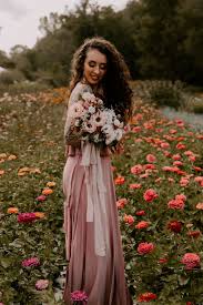 Dreamy Ethereal And Earthy Wedding Inspiration Olive Branch Events Co In 2020 Earthy Wedding Wedding Inspiration Wisconsin Wedding