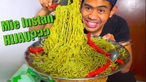 Yaitu rebus air, lalu masak mie selama 5 menit hingga matang, kemudian campur dengan bumbu yang ada. Mie Nya Ijo Sehat Tp Enak Mukbang 8 Bungkus Mie Lemonilo Youtube