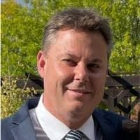 100+ profilů „Laube“