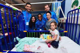 Tottenham forward harry kane married kate goodland, his childhood sweetheart, earlier this year. Harry Kane On Twitter Great To Meet Hard Working Staff And Some Brave Kids At Whipps Cross Hospital This Afternoon Christmas Thfc