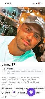 Jake Bonnell's Instagram, Twitter & Facebook