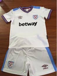 The official instagram account of west ham united ⚒ 👻 snapchat: West Ham Kids Youth Away Jersey Kit West Ham Jersey 19 20 Sports Sports Apparel On Carousell