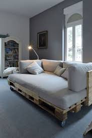 Pallet Daybed With A Back And Casters Pallet Furniture Living Room Diy Sofa Pallet Furniture Couch