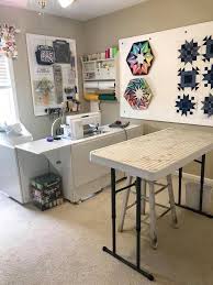 Need To Have A Small Design Wall Near The Sewing Area For Small Projects Or Blocks Smallroomdesig Small Sewing Rooms Sewing Room Inspiration Small Room Design