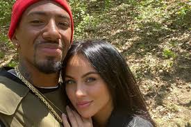 Contact jérôme boateng on messenger. Jerome Boateng Postet Bild Mit Gntm Freundin Kasia Lenhardt Glamour