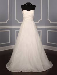 Just in just shared just in price high to low price low to high recently price dropped likes relevance monique lhuillier party dress $120 $695 size: Monique Lhuillier Ribbon Wedding Dress For Sale Your Dream Dress