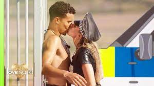 Itv's summer of love got underway on monday night as millions. First Look Chloe Makes A Play For Toby And It All Kicks Off Between The Girls Love Island 2021 Youtube