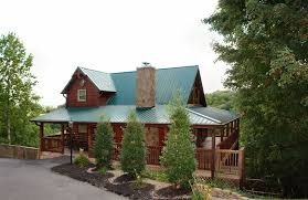 Scroll through our gatlinburg 3 bedroom cabins for a rental that will sleep up to 16 guests! 3 Bedroom Cabins Gatlinburg Pigeon Forge Tn Oak Haven