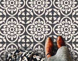 Premium Wand Tile Decals Eine Kunstlerische Note Zu Von Bleucoin In 2020 Bodenfliesen Kacheln Selbstklebende Bodenfliesen