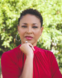 Shauna Joseph's Instagram, Twitter & Facebook