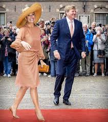 King Willem Alexander And Queen Maxima Attended Celebrations Of 100 Years Of General Election Law Queen Maxima Queen Maxima Of The Netherlands Royal Fashion