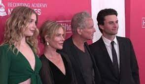 Moreover, kristen was the official photographer of the band, fleetwood mac. Kristen Messner Wiki Lindsey Buckingham S Wife Age Biography Facts