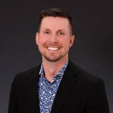 Kyle Grimshaw's Instagram, Twitter & Facebook