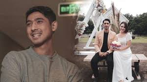 Foto Foto Arya Saloka Pemeran Al Suami Amanda Manopo Di Sinetron Ikatan Cinta Sosok Hot Daddy Surya