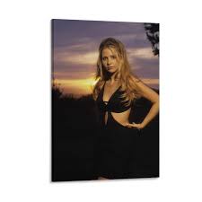 Amazon.com: Sarah Michelle Gellar Sexy Actress Poster (24) Print Photo Art  Painting Canvas Poster Home Decorative Bedroom Modern Decor Posters Gifts  ...