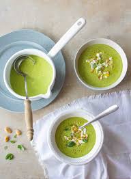 Veloute De Courgettes Au Chevre Frais Veloute Courgette Recette Soupe Courgette Recette Veloute Courgette