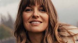 (3.00 avg rating, 2 ratings, 0 reviews, published 2014), the missing text (5.00 avg rating, 1 rati. Anna Lewandowska On The Cover Of Elle Women S Power Activists Are Outraged World Today News