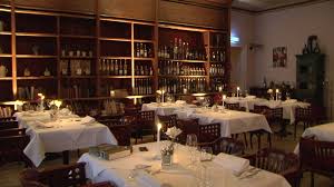 Wetter heute, 13.07.2021 in kraiburg am inn stören morgens nur einzelne wolken den sonst blauen himmel und die temperatur liegt bei 16°c. Service Wirtshaustipp Hardthaus Restaurant Weinkeller In Kraiburg Service Wir In Bayern Br Fernsehen Fernsehen Br De