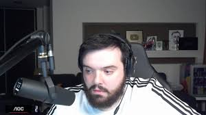 Utilize socialblade.com to check your twitch stats and twitch followers while tracking your progress. Cuanto Gana Ibai Llanos En Twitch Desvelamos El Dato Actualtv