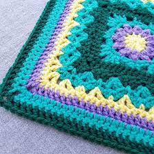 22.08.2017 · crochet modern granny afghan pattern crochet modern rectangle granny afghan by jeanne steinhilber. 14 Creative Crochet Granny Square Patterns