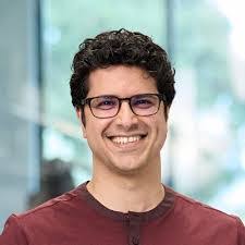 Ethan Weinberger's Instagram, Twitter & Facebook