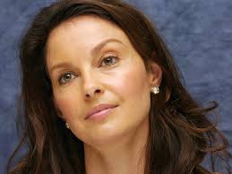 Download wallpapers ashley judd for desktop and mobile in hd, 4k and 8k resolution. Ashley Judd Wallpaper 1600x1200 56886