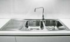 Mon Evier De Cuisine Brille Tellement Depuis Que Je Melange Ces 2 Ingredients Kitchen Kitchen Appliances Sink
