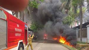 Pt gudang garam loker forklif : Selidiki Penyebab Kebakaran Pt Interflex Polisi Panggil Saksi Metropolitan Id