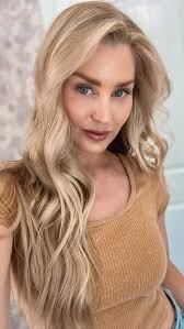 switching things up…, went from super blonde living that icy honey life to  accentuating my natural blonde as we smudged the roots. Keeping it lighter  around the face and ends for that perfect lived in ...