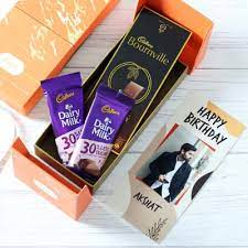 Find something special for a boyfriend, fiancé or husband with our amazing range of unique valentine's day gifts for him! Birthday Gifts For Boyfriend Romantic Birthday Gift Ideas For Boyfriend Online Igp Com