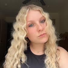 Fruity fizz flavor combinations without blue raspberry